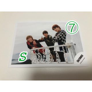 ⑦ SixTONES 公式写真　台湾(アイドルグッズ)