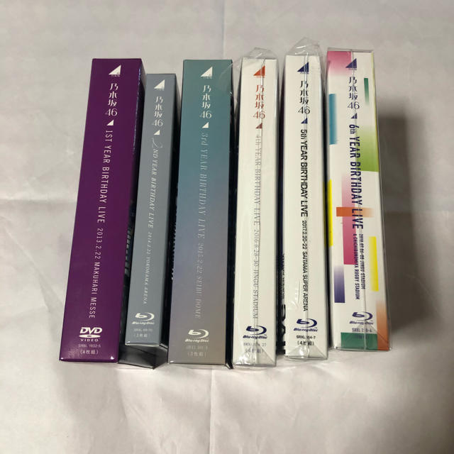 乃木坂46(ノギザカフォーティーシックス)の【乃木坂46】1〜6 YEAR BIRTHDAY LIVE【セット売り】 エンタメ/ホビーのタレントグッズ(アイドルグッズ)の商品写真