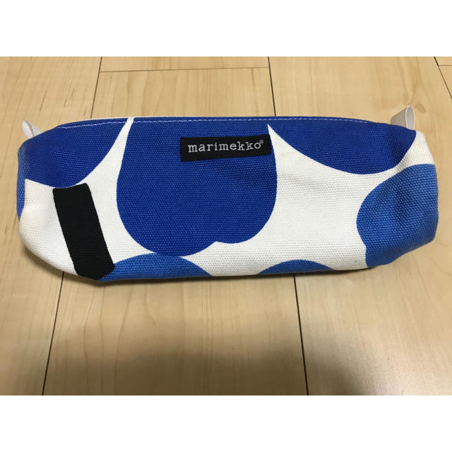 marimekko(マリメッコ)のmarimekko マリメッコ　ポーチ　ペンケース インテリア/住まい/日用品の文房具(ペンケース/筆箱)の商品写真