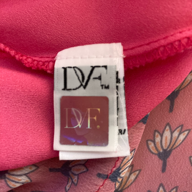 DIANE von FURSTENBERG(ダイアンフォンファステンバーグ)の最終お値下げ!! 美品　ダイアンフォン　ワンピース　蓮の花　2 レディースのワンピース(ひざ丈ワンピース)の商品写真