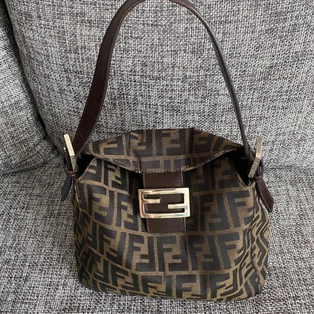 ハンドバッグ美品 FENDI フェンディ ヴィンテージ ズッカ