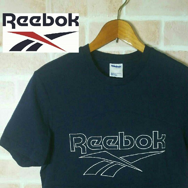 Reebok(リーボック)の【Reebok】リーボック半袖Tシャツ！ネイビー‼ Lサイズ 夏物 カットソー‼ メンズのトップス(Tシャツ/カットソー(半袖/袖なし))の商品写真