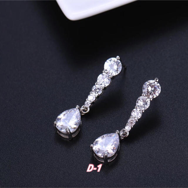 和風 キラキラshop ブルージルコン ピアス k18wg | www.tegdarco.com