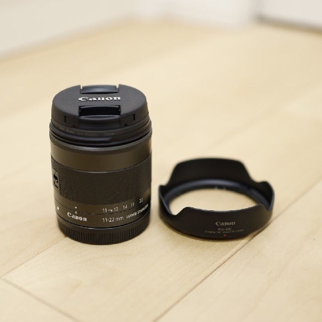 Canon(キヤノン)の極美品 キヤノン EF-M11-22mm F4-5.6 IS STM スマホ/家電/カメラのカメラ(レンズ(ズーム))の商品写真