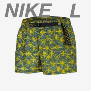 ナイキ(NIKE)のNIKE ウィメンズ ACG AOP ウーブン ショートパンツ　L(ショートパンツ)