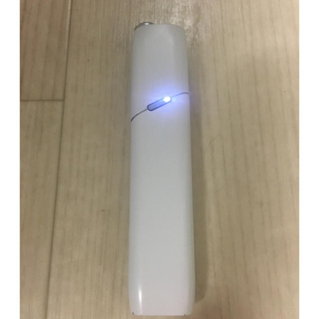 IQOS(アイコス)のiqos3 multi マルチ ホワイト本体。 メンズのファッション小物(タバコグッズ)の商品写真