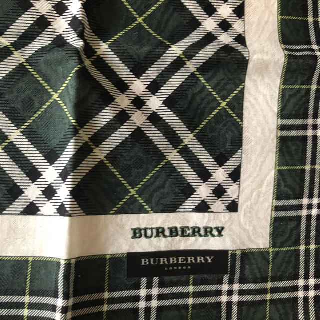 BURBERRY(バーバリー)のBURBERRY バーバリーチェックハンカチ メンズのファッション小物(ハンカチ/ポケットチーフ)の商品写真