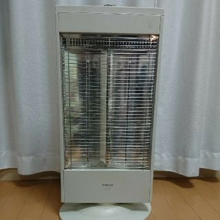 ヤマゼン(山善)のYAMAZEN  遠赤外線カーボンヒーター(電気ヒーター)