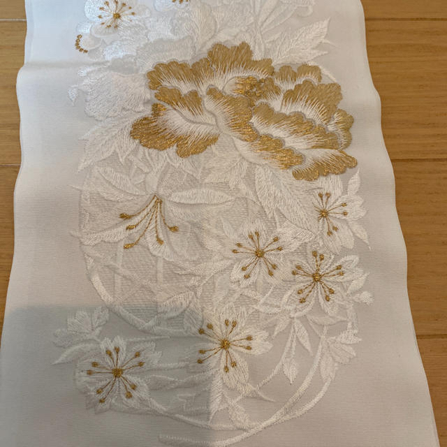 半襟　金刺繍 レディースの水着/浴衣(和装小物)の商品写真