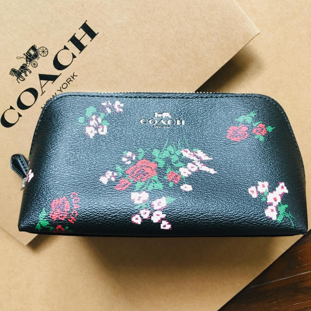 ファスナー開閉内側【新品】COACH 花柄 コスメポーチ