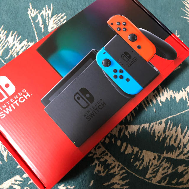 [新モデル]Nintendo Switch 本体　ネオンブルースイッチ