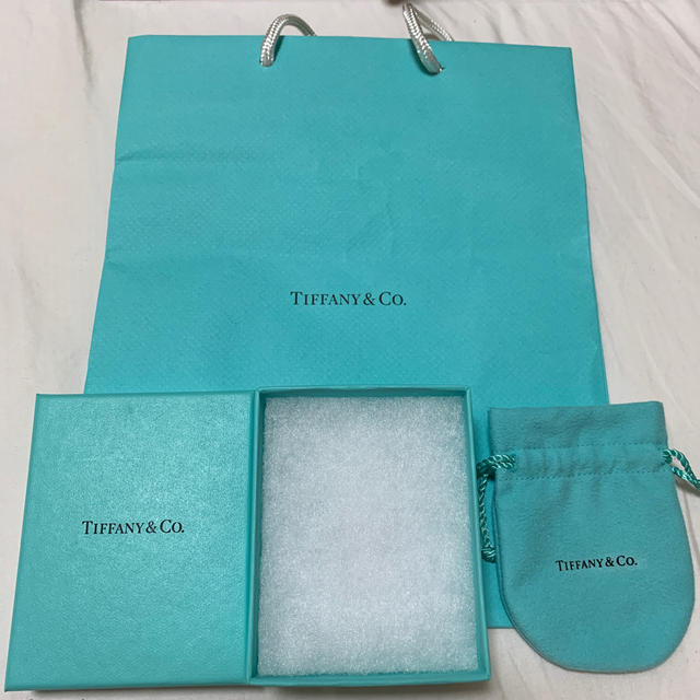 Tiffany & Co.(ティファニー)のTIFFANY ネックレス用BOX、巾着袋 レディースのアクセサリー(その他)の商品写真