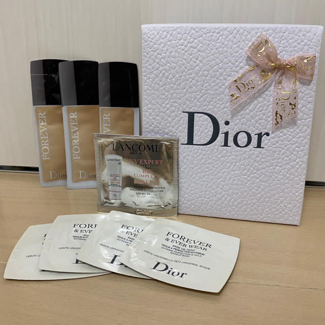 Dior(ディオール)のディオール　サンプル コスメ/美容のキット/セット(サンプル/トライアルキット)の商品写真