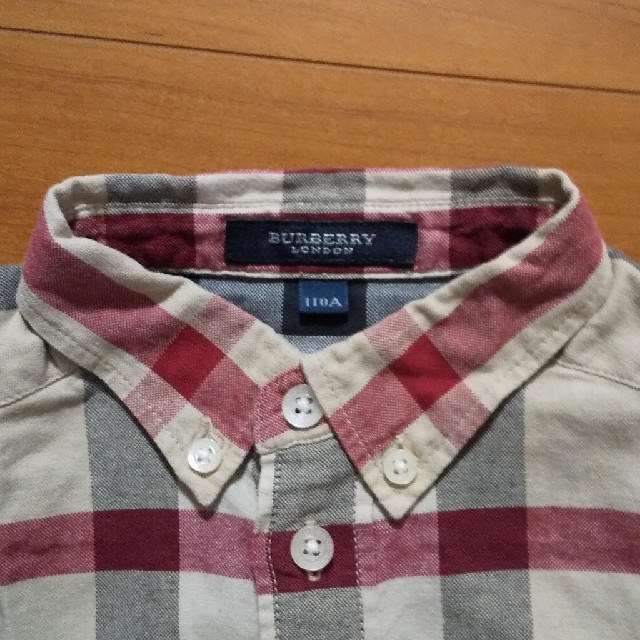 BURBERRY(バーバリー)のBURBERRY シャツ110 キッズ/ベビー/マタニティのキッズ服男の子用(90cm~)(ブラウス)の商品写真