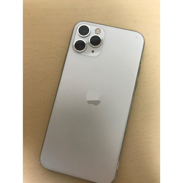 iphone11pro 256GB 本体 スマホ/家電/カメラのスマートフォン/携帯電話(スマートフォン本体)の商品写真