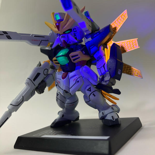 ガンダムダブルエックス　ガンダムコンバージ  完成品 エンタメ/ホビーのおもちゃ/ぬいぐるみ(模型/プラモデル)の商品写真