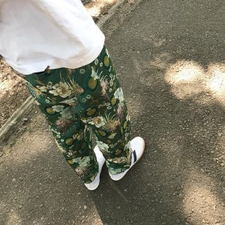 シュプリーム(Supreme)のproper gang チャイナ　パンツ(スラックス)