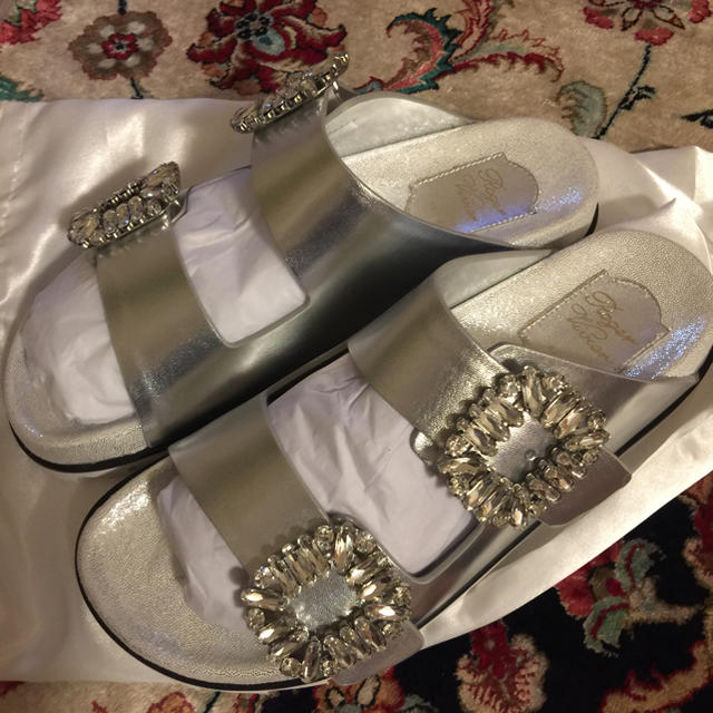 ROGER VIVIER - ビジューサンダル シルバー 38 新品の通販 by