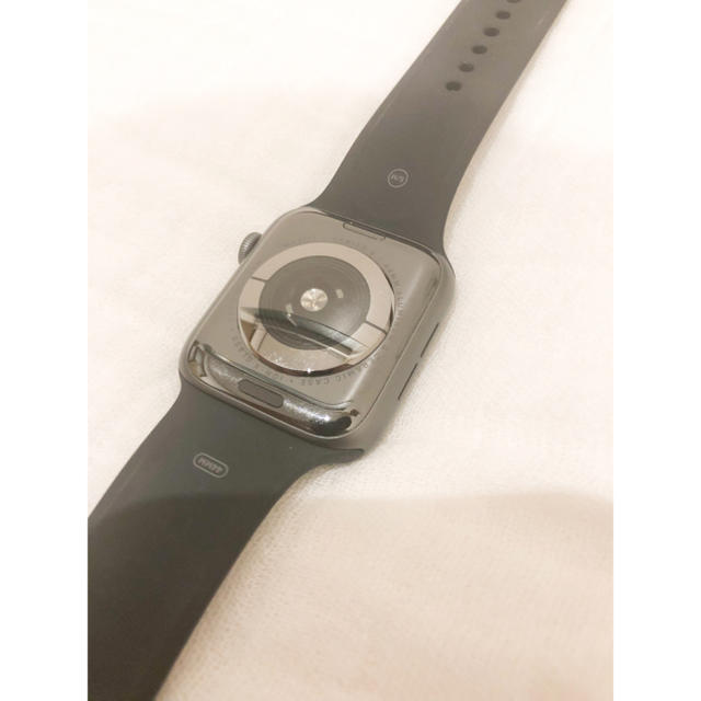 Apple Watch(アップルウォッチ)のApple Watch SERIES4 44mm（GPSモデル） メンズの時計(腕時計(デジタル))の商品写真