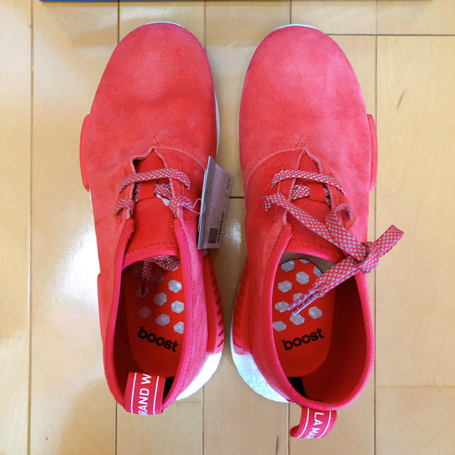 adidas(アディダス)のadidas originals NMD CHUKKA レッド メンズの靴/シューズ(スニーカー)の商品写真