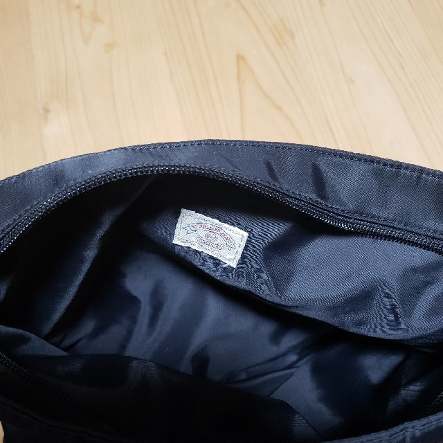 ARMANI JEANS(アルマーニジーンズ)の鞄 アルマーニジーンズ  キッズ/ベビー/マタニティのこども用バッグ(ポシェット)の商品写真