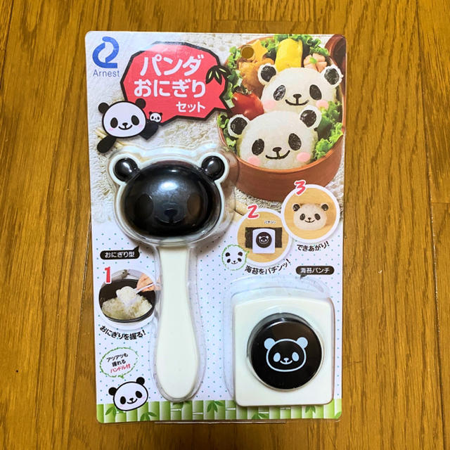 ★新品、未使用品★パンダおにぎりセット インテリア/住まい/日用品のキッチン/食器(弁当用品)の商品写真