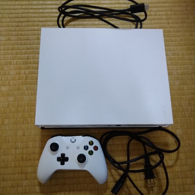 Microsoft Xbox One X XBOX ONE ホワイト スペシャル 1
