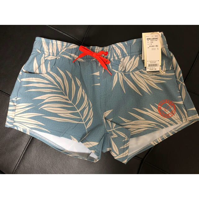 ビラボン　billabong 今期　水着ショートパンツ　ボードショーツ未使用