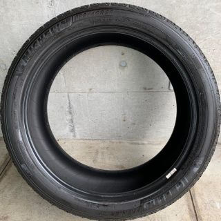 ミシュラン SUV車用タイヤ　LTX  265/40R22(タイヤ)