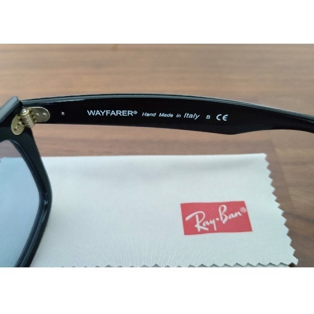 Ray-Ban(レイバン)のRay-Ban WAYFARER RB2140F ブルーレンズ メンズのファッション小物(サングラス/メガネ)の商品写真