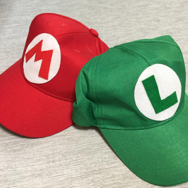 マリオ&ルイージのキャップ エンタメ/ホビーのコスプレ(衣装)の商品写真