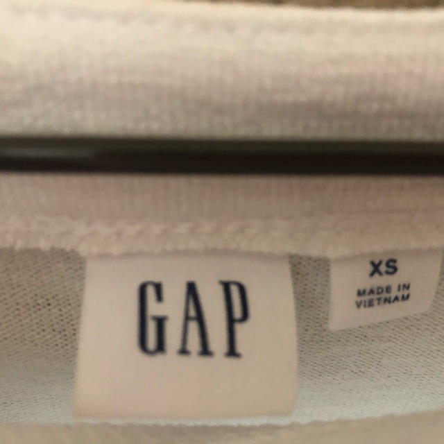 GAP(ギャップ)の【未使用☆ 】《GAP》フレンチスリーブ　ニットソー　Tシャツ レディースのトップス(カットソー(半袖/袖なし))の商品写真