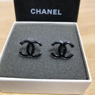 Chanel Chanel シャネル ピアス ココマーク ラメ ブラック シルバーの通販 By パンダp S Shop シャネルならラクマ