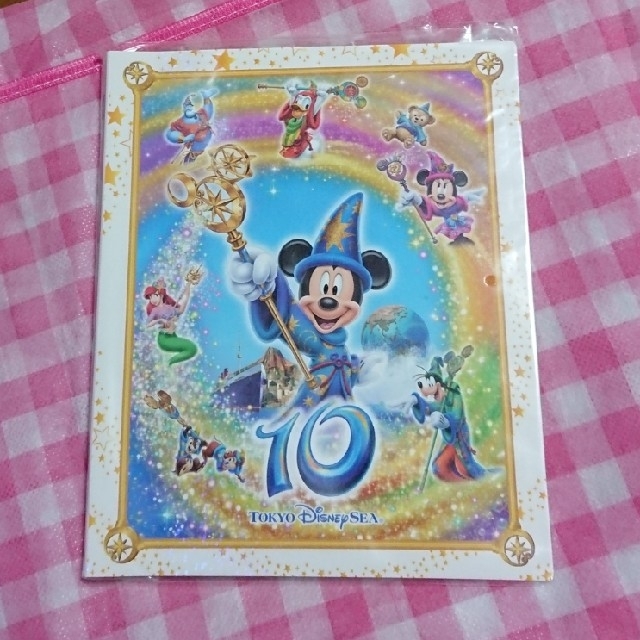 Disney(ディズニー)のディズニーシー10周年記念フォトアルバム エンタメ/ホビーのおもちゃ/ぬいぐるみ(キャラクターグッズ)の商品写真