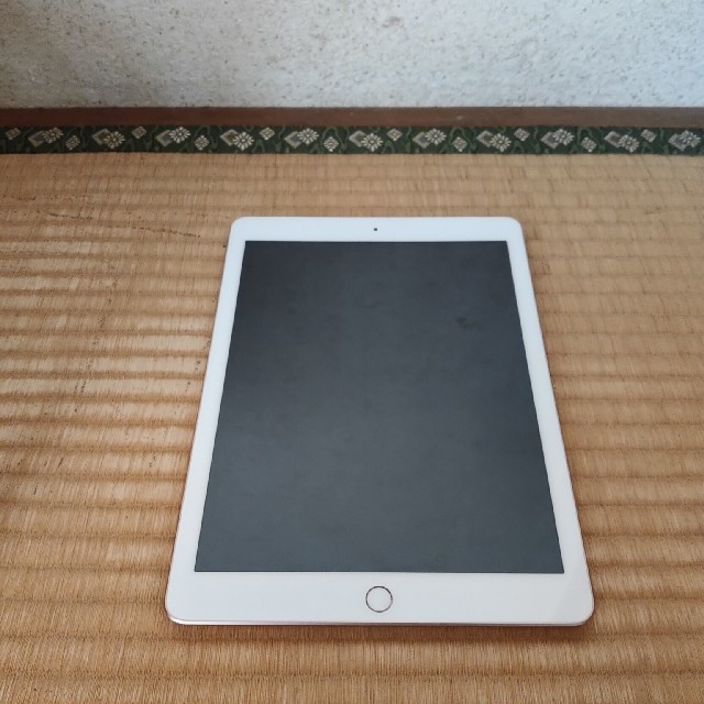 iPad（第6世代）