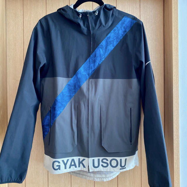 NIKE(ナイキ)のNIKE × Undercover GYAKUSOU ジャケット メンズのジャケット/アウター(ナイロンジャケット)の商品写真