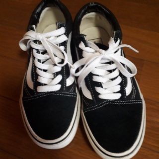 ヴァンズ(VANS)のVANS オールドスクール　22.5cm ブラック(スニーカー)