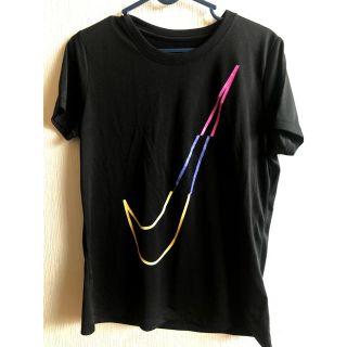 ナイキ(NIKE)のNIKE Tシャツ(Tシャツ(半袖/袖なし))