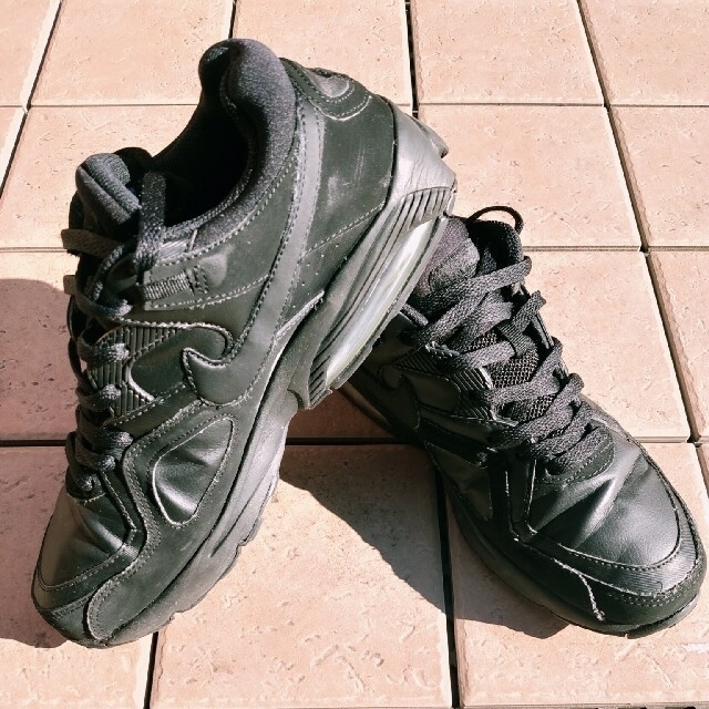 NIKE(ナイキ)の日本未発売 NIKE AIR MAX GO STRONG LEATHER ナイキ メンズの靴/シューズ(スニーカー)の商品写真