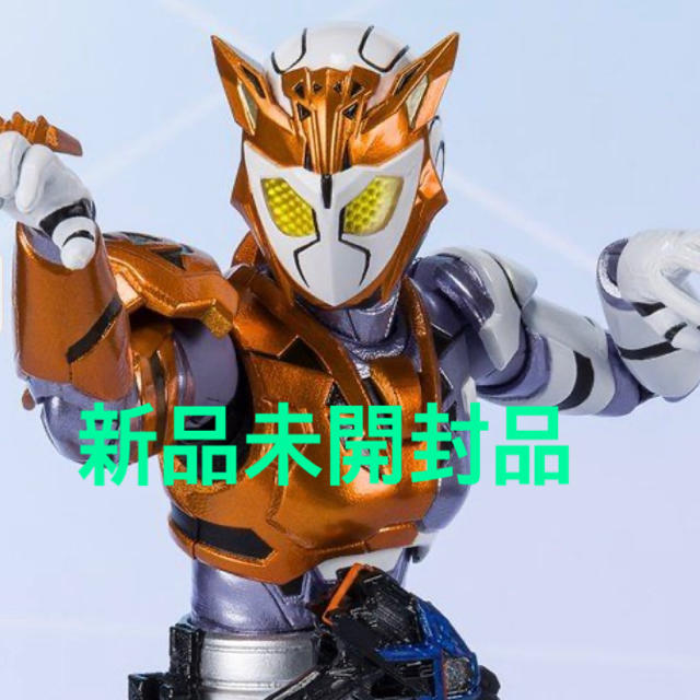 SH.Figuarts 仮面ライダー バルキリー ラッシングチーター