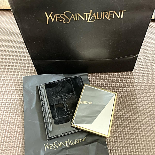 Saint Laurent(サンローラン)のYSLミラー●非売品● レディースのファッション小物(ミラー)の商品写真