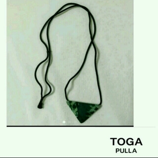 トーガ(TOGA)のTOGA トライアングルネックレス☆(ネックレス)