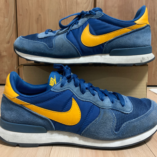 nike internationalist blue mens