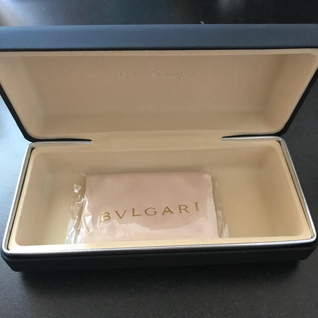 BVLGARI(ブルガリ)のブルガリ メガネケース BVLGARI サングラスケース レディースのファッション小物(サングラス/メガネ)の商品写真