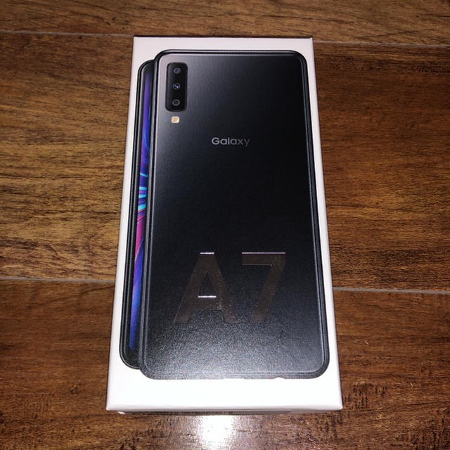 Galaxy A7 ブラック 64 GB SIMフリー