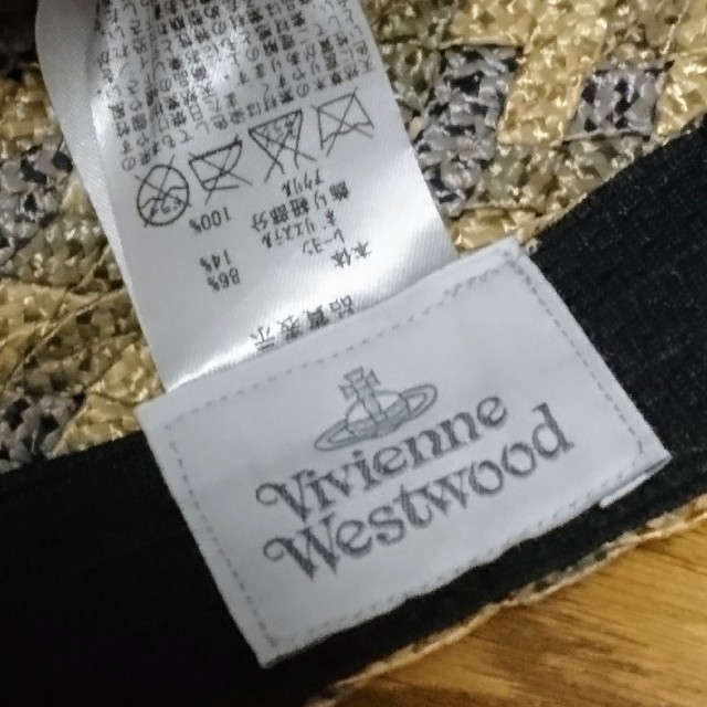 Vivienne Westwood(ヴィヴィアンウエストウッド)のヴィヴィアン・ウエストウッド(Vivienne Westwood)帽子 レディースの帽子(その他)の商品写真