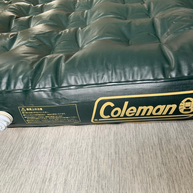 Coleman(コールマン)のColemanキャンプ用エアーマット(２個+電池式エアーポンプ) スポーツ/アウトドアのアウトドア(その他)の商品写真