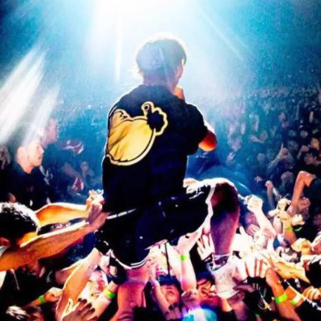 TPC Tシャツ TAKUYA∞着用 black×gold Mサイズ 新品 | フリマアプリ ラクマ