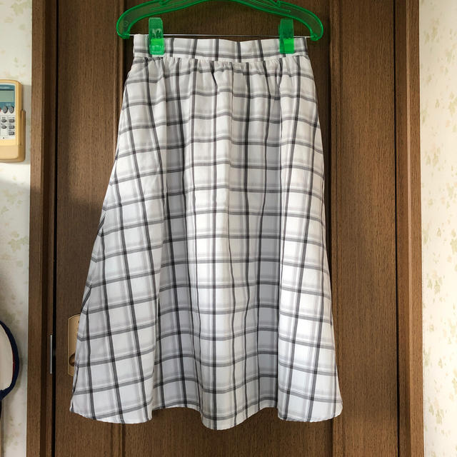 GU(ジーユー)のGU🔵ミディ丈スカート レディースのスカート(その他)の商品写真