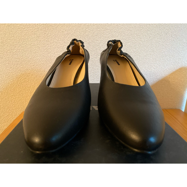 Jil Sander(ジルサンダー)の新品 ジルサンダー ネイビー  シルバーヒール レザーパンプス レディースの靴/シューズ(ハイヒール/パンプス)の商品写真